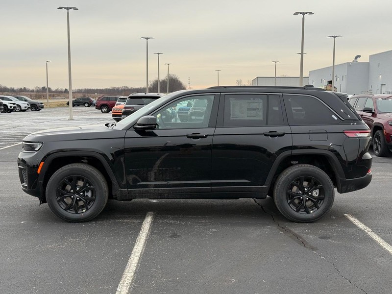 Jeep Grand Cherokee Vehicle Full-screen Gallery Image 9