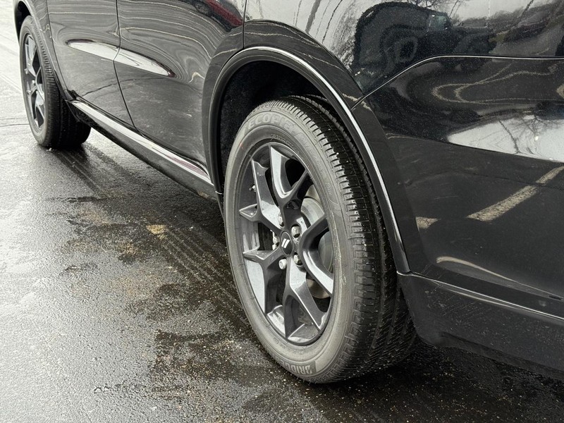 Dodge Durango Vehicle Full-screen Gallery Image 6