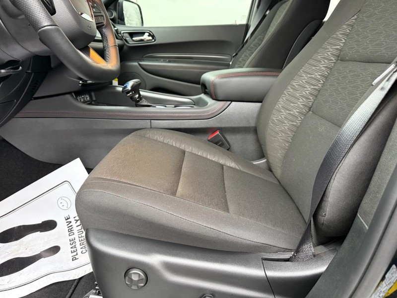 Dodge Durango Vehicle Full-screen Gallery Image 20