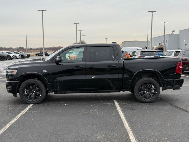 Ram 1500 Vehicle Full-screen Gallery Image 8