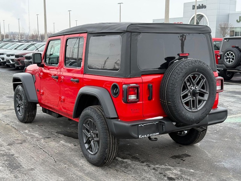 Jeep Wrangler Vehicle Full-screen Gallery Image 5