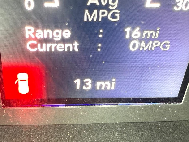 Jeep Wrangler Vehicle Full-screen Gallery Image 29