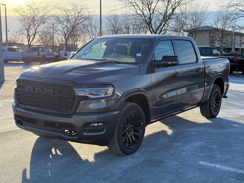 Ram 1500 Vehicle Full-screen Gallery Image 8