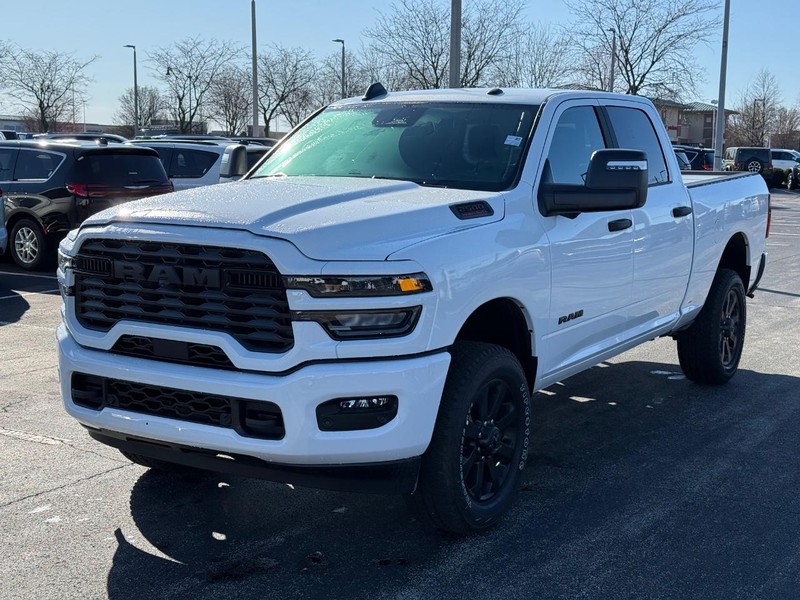 Ram 2500 Vehicle Full-screen Gallery Image 8
