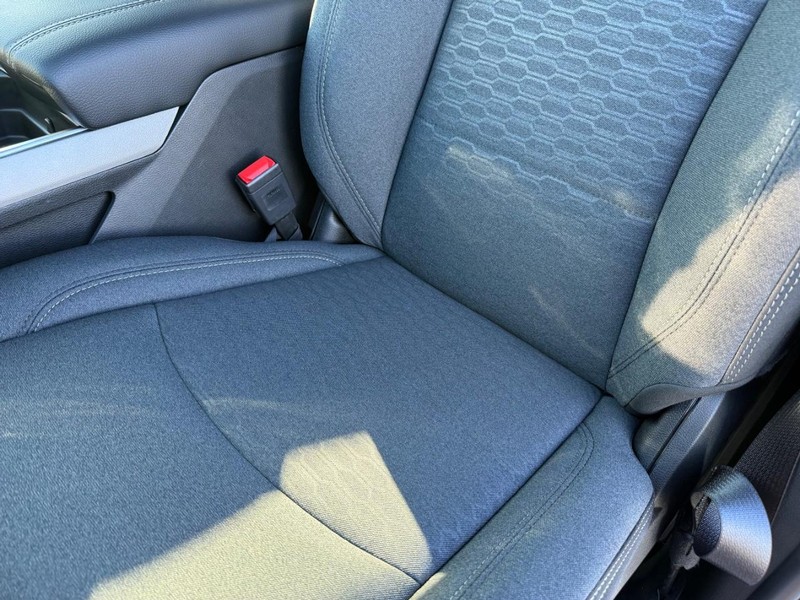 Ram 2500 Vehicle Full-screen Gallery Image 29