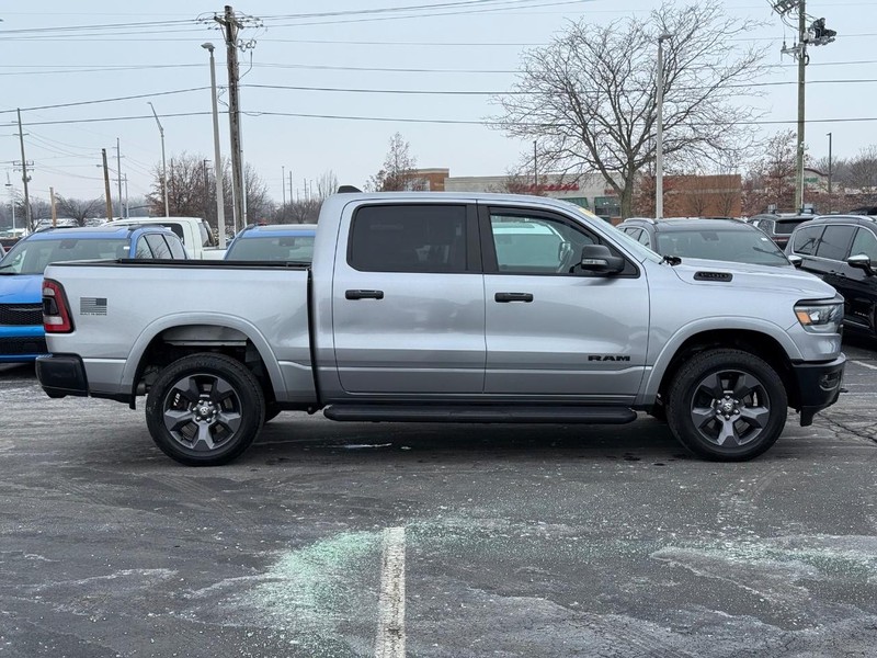 Ram 1500 Vehicle Full-screen Gallery Image 2