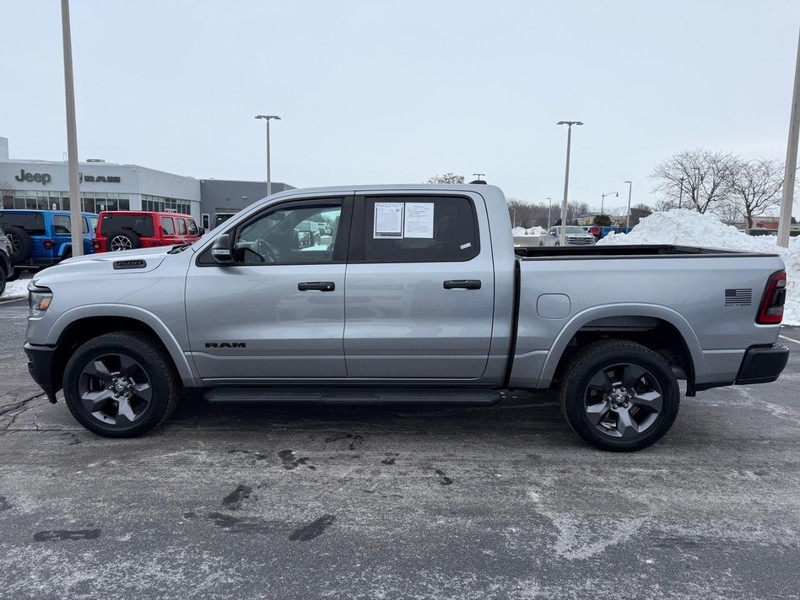 Ram 1500 Vehicle Full-screen Gallery Image 8