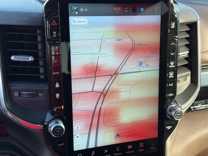 Ram 1500 Vehicle Full-screen Gallery Image 23