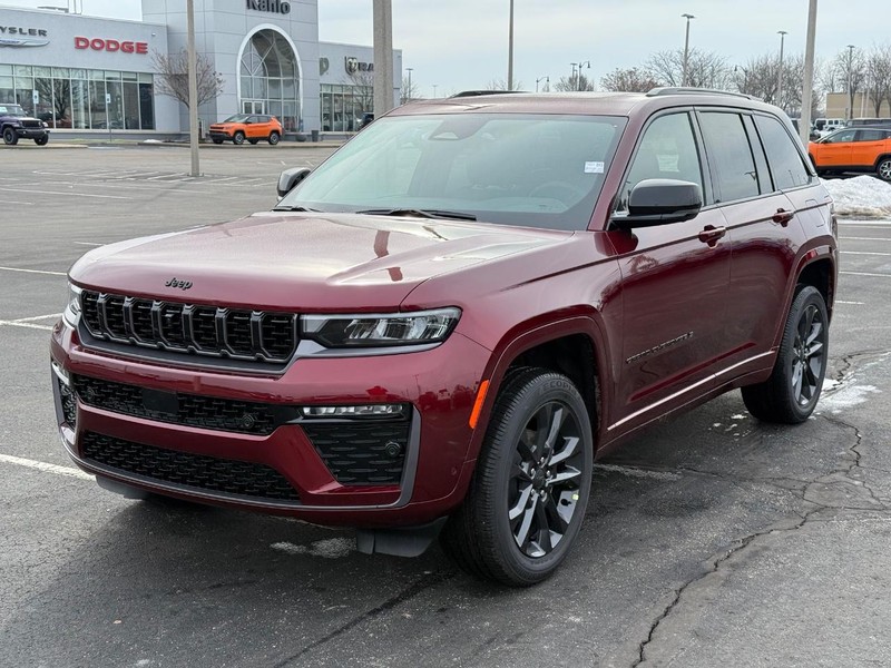 Jeep Grand Cherokee Vehicle Full-screen Gallery Image 10