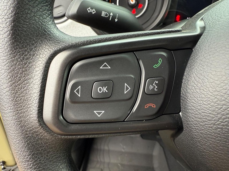 Jeep Wrangler Vehicle Full-screen Gallery Image 20