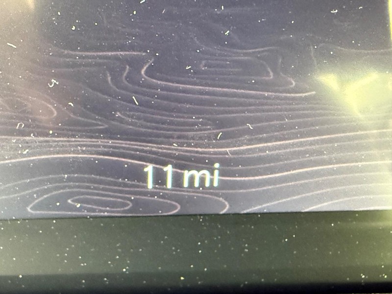 Jeep Grand Cherokee Vehicle Full-screen Gallery Image 31