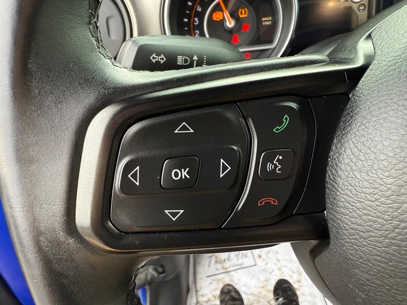 Jeep Wrangler Unlimited Vehicle Full-screen Gallery Image 20