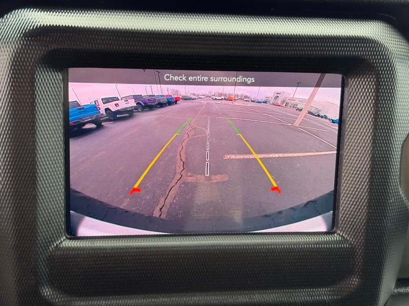 Jeep Wrangler Unlimited Vehicle Full-screen Gallery Image 25