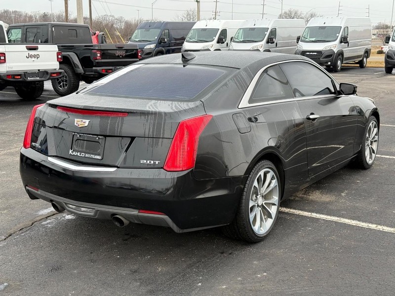 Cadillac ATS Coupe Vehicle Full-screen Gallery Image 3