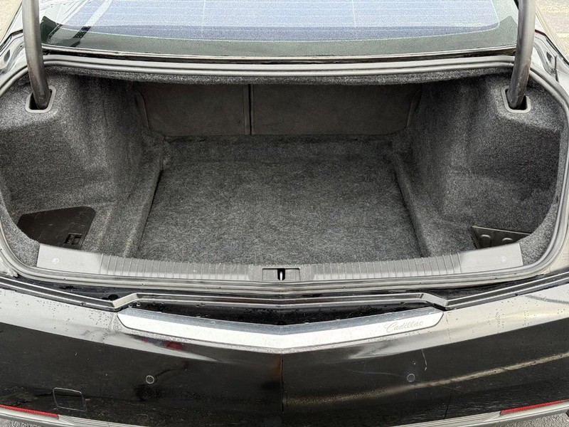 Cadillac ATS Coupe Vehicle Full-screen Gallery Image 7