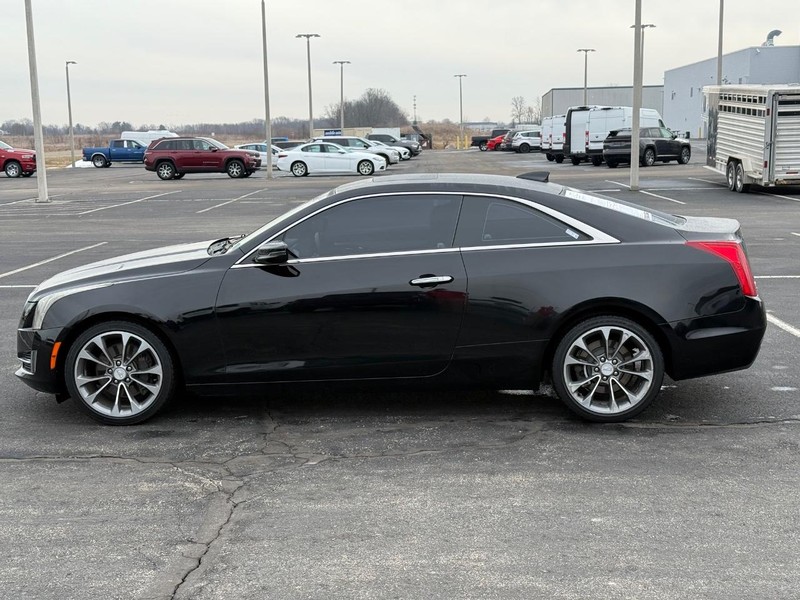 Cadillac ATS Coupe Vehicle Full-screen Gallery Image 8