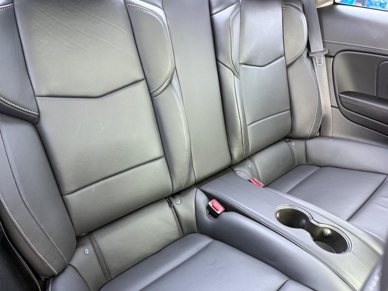 Cadillac ATS Coupe Vehicle Full-screen Gallery Image 15