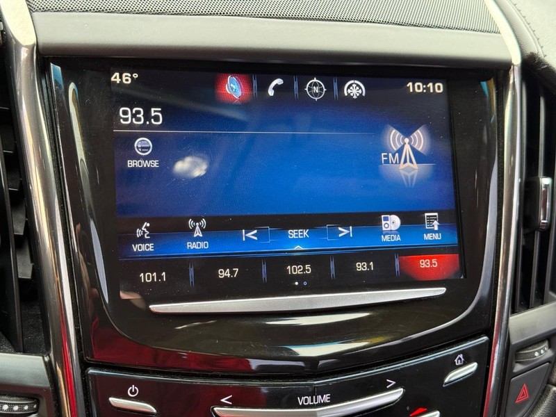 Cadillac ATS Coupe Vehicle Full-screen Gallery Image 24