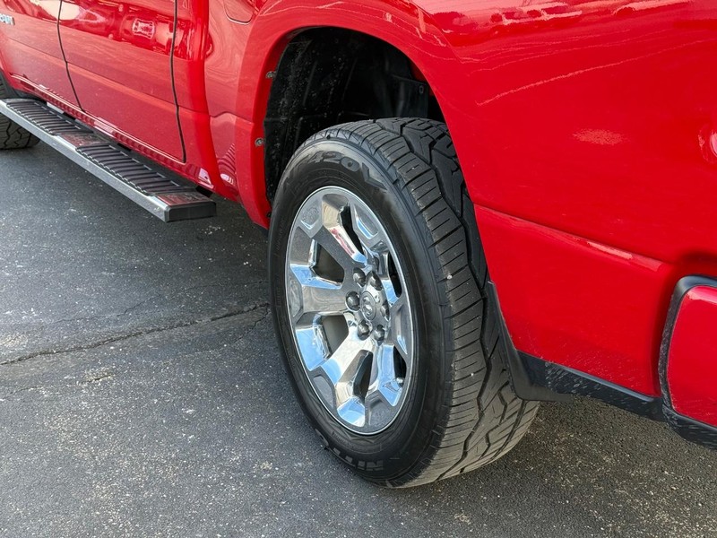 Ram 1500 Vehicle Full-screen Gallery Image 6