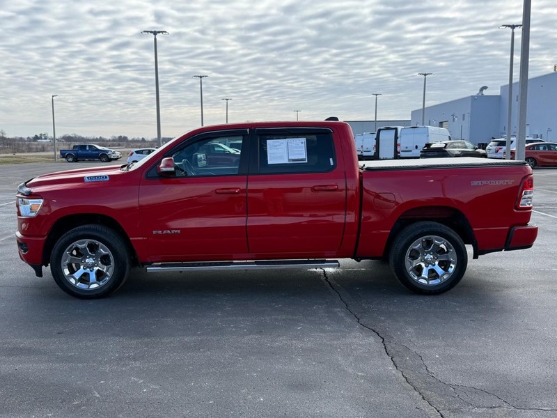 Ram 1500 Vehicle Full-screen Gallery Image 8