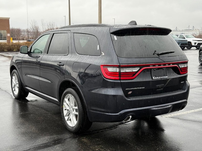 Dodge Durango Vehicle Full-screen Gallery Image 5