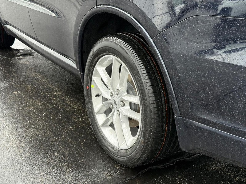 Dodge Durango Vehicle Full-screen Gallery Image 6