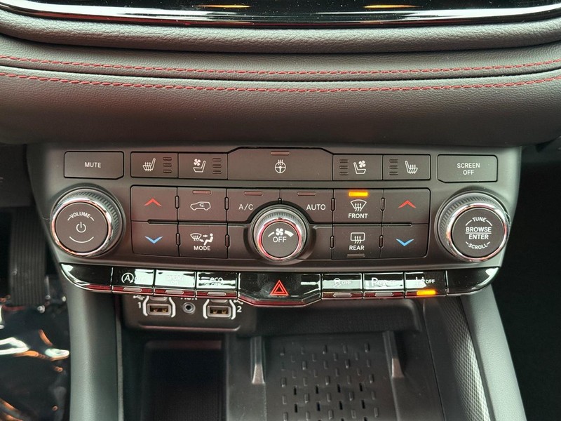 Dodge Durango Vehicle Full-screen Gallery Image 29