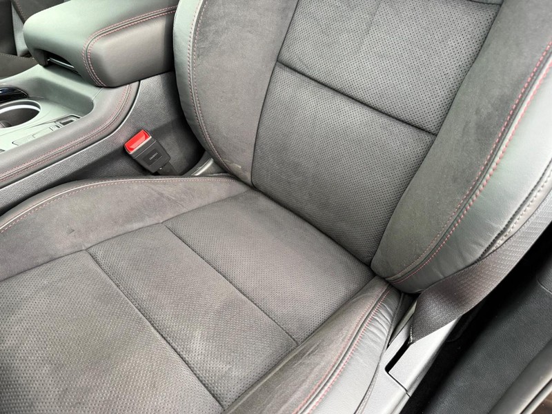 Dodge Durango Vehicle Full-screen Gallery Image 34