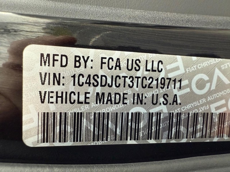 Dodge Durango Vehicle Full-screen Gallery Image 35