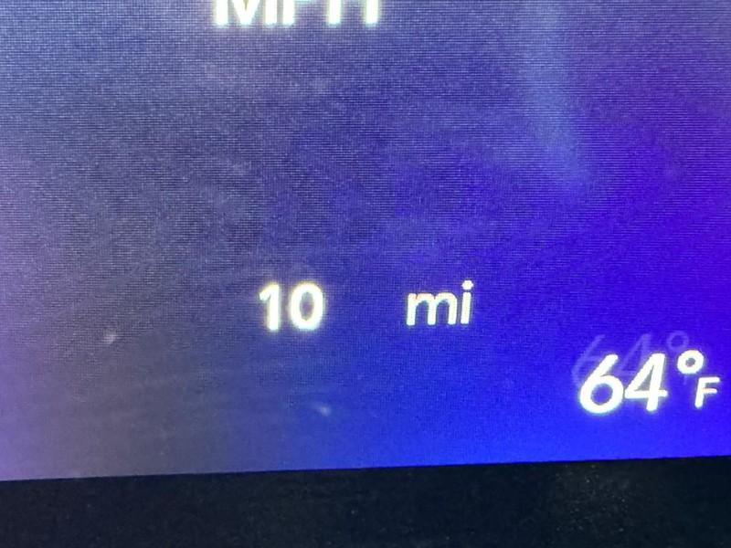 Chrysler Pacifica Vehicle Full-screen Gallery Image 32