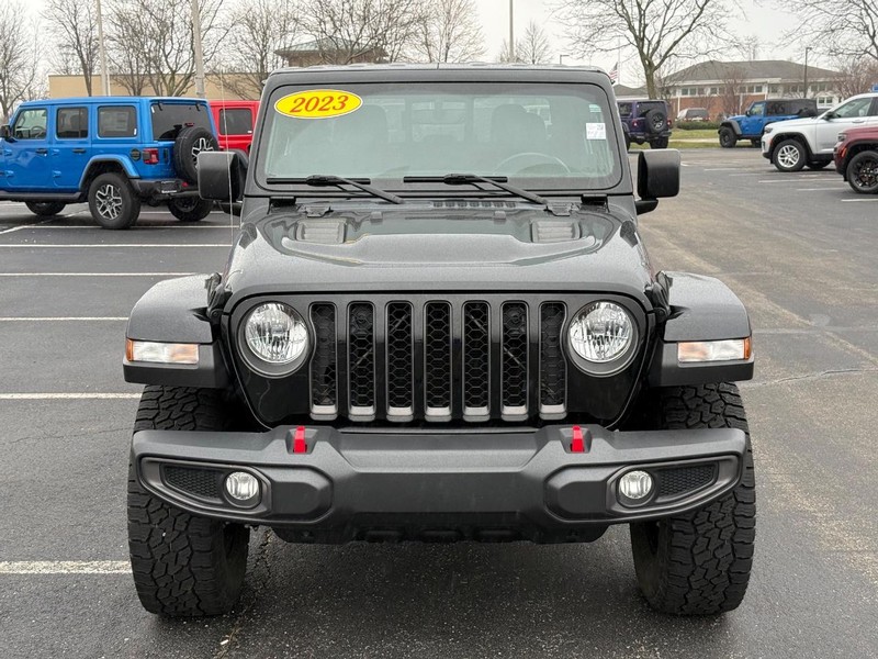 Jeep Gladiator Vehicle Full-screen Gallery Image 10