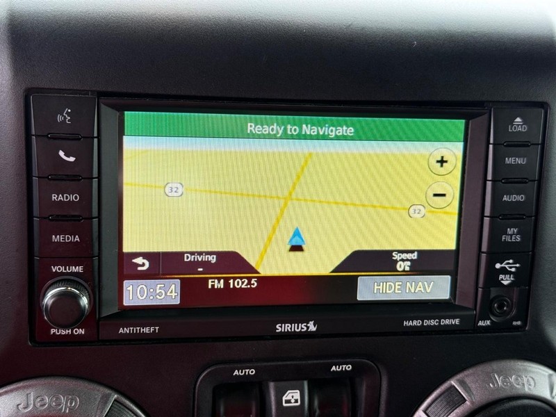 Jeep Wrangler Unlimited Vehicle Full-screen Gallery Image 22