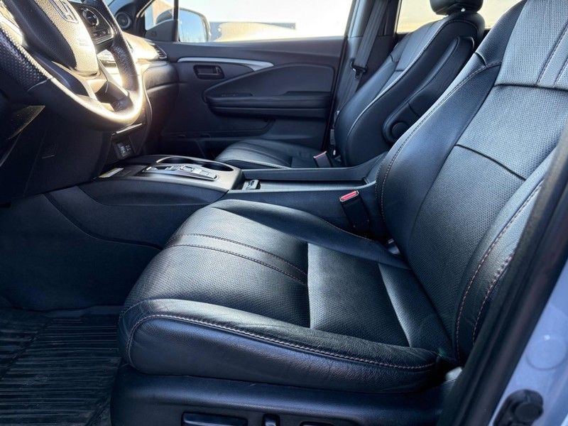 Honda Pilot Vehicle Full-screen Gallery Image 20