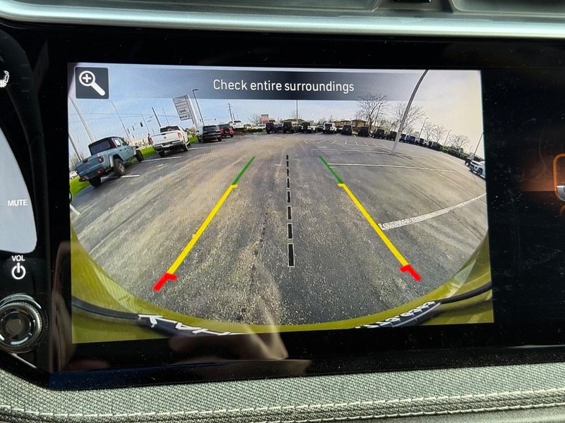 Jeep Cherokee Vehicle Full-screen Gallery Image 23