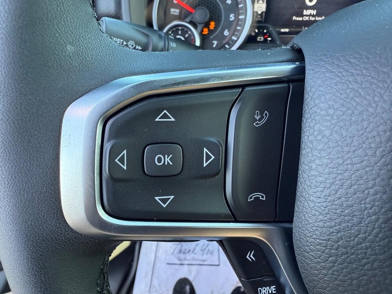 Ram 1500 Vehicle Full-screen Gallery Image 19