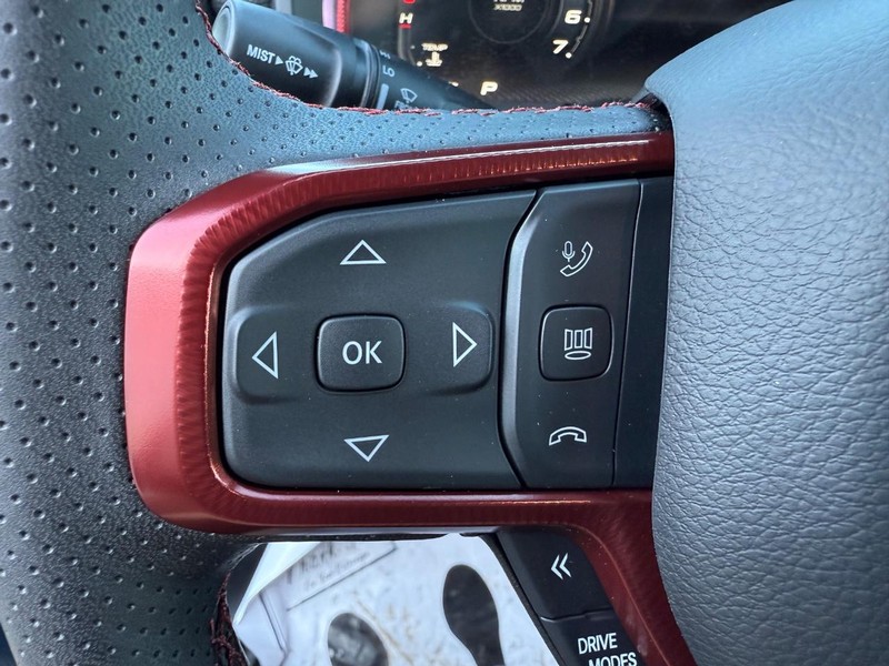 Ram 1500 Vehicle Full-screen Gallery Image 20