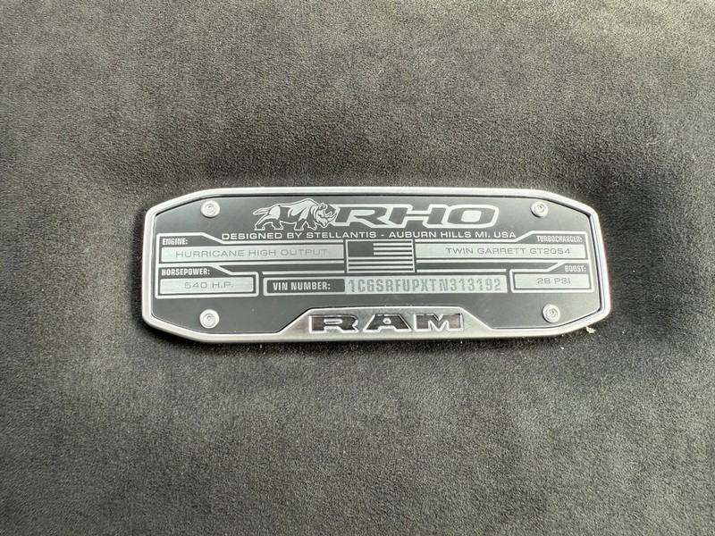 Ram 1500 Vehicle Full-screen Gallery Image 33