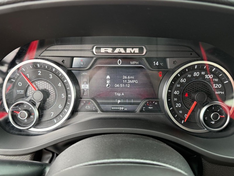 Ram 1500 Vehicle Full-screen Gallery Image 28