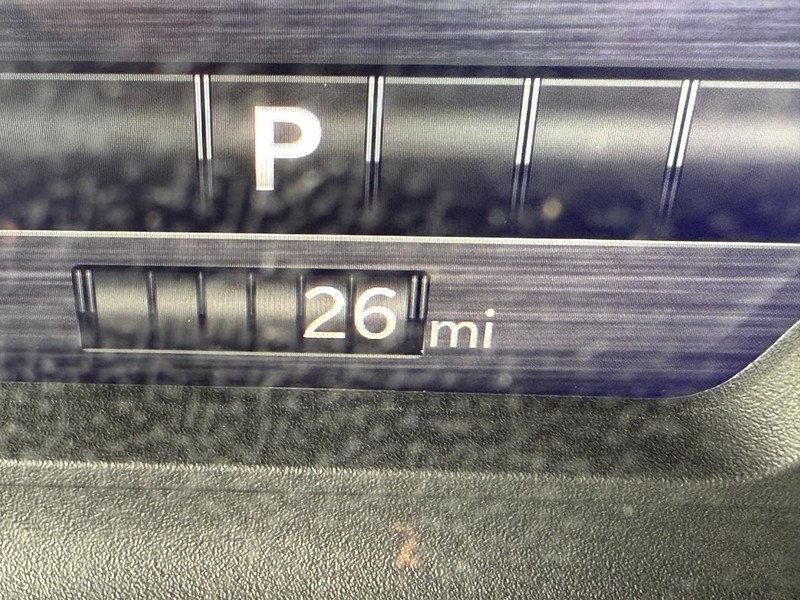 Ram 1500 Vehicle Full-screen Gallery Image 29