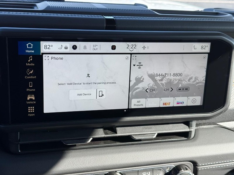 Jeep Gladiator Vehicle Full-screen Gallery Image 23