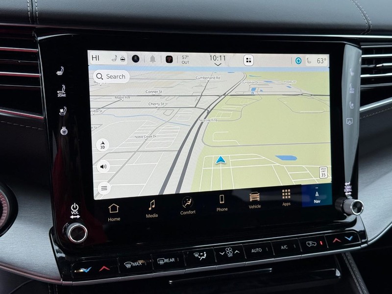 Jeep Grand Wagoneer Vehicle Full-screen Gallery Image 26