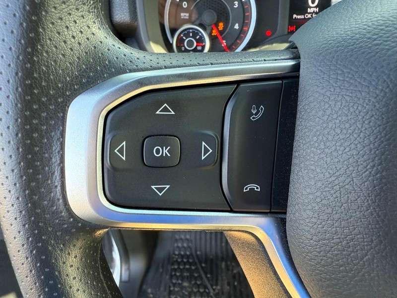 Ram 3500 Vehicle Full-screen Gallery Image 19