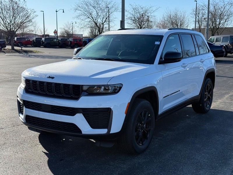 Jeep Grand Cherokee Vehicle Full-screen Gallery Image 9