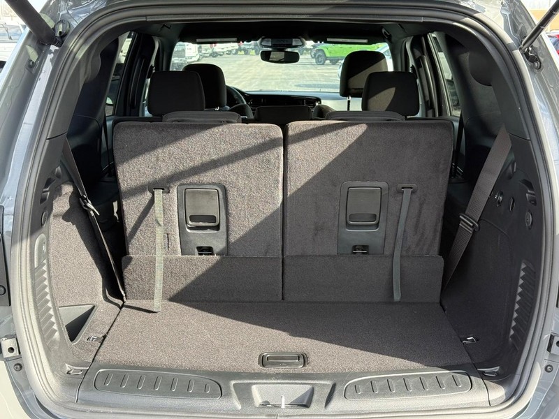 Dodge Durango Vehicle Full-screen Gallery Image 7