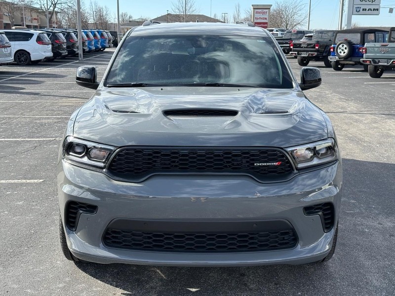 Dodge Durango Vehicle Full-screen Gallery Image 10