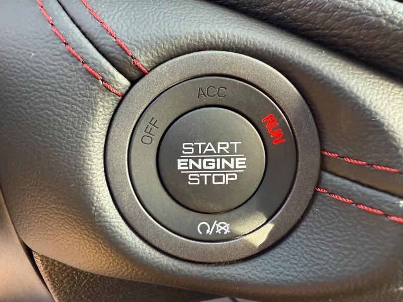 Dodge Durango Vehicle Full-screen Gallery Image 23