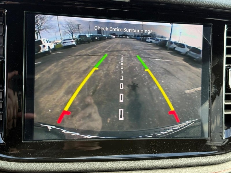 Dodge Durango Vehicle Full-screen Gallery Image 26