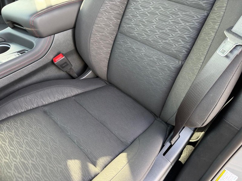 Dodge Durango Vehicle Full-screen Gallery Image 32