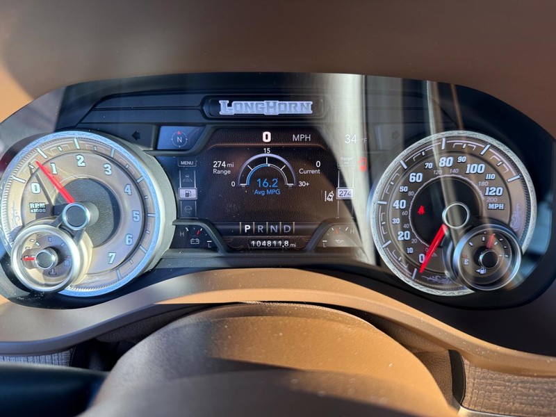 Ram 1500 Vehicle Full-screen Gallery Image 29