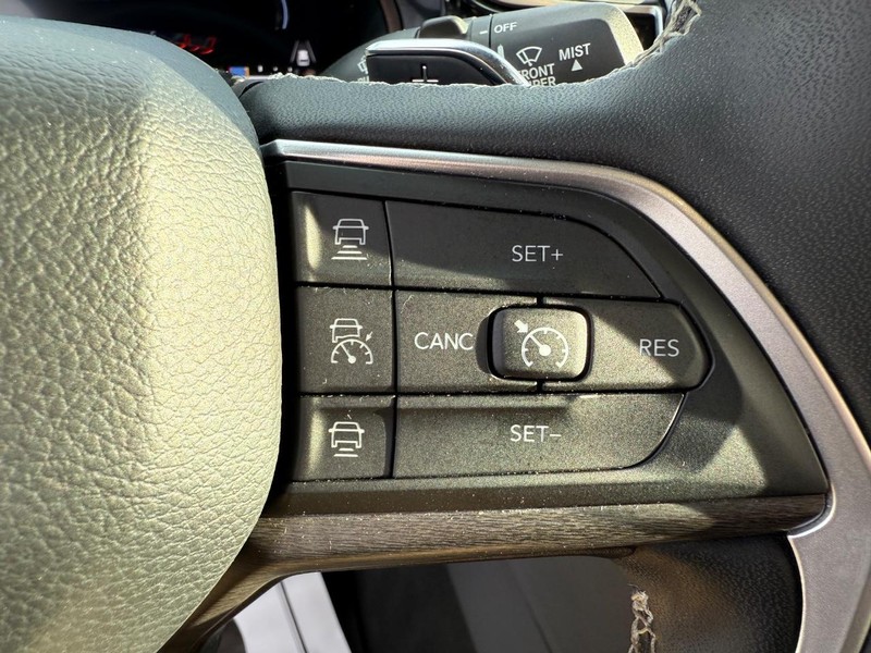 Jeep Grand Cherokee 4xe Vehicle Full-screen Gallery Image 22